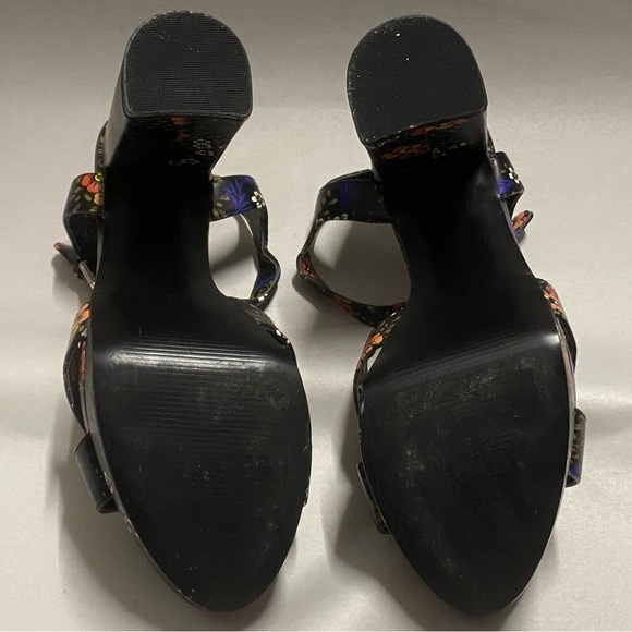Nine West Funkyo Black Floral Platform Chunky Heel Sandals 7 - Picture 6 of 7